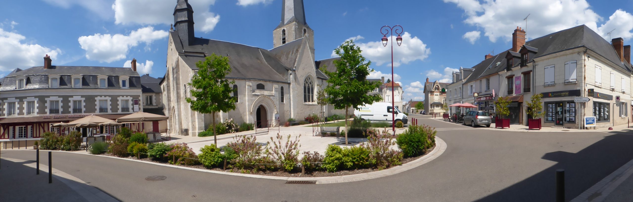 Centre bourg de Cour-Cheverny